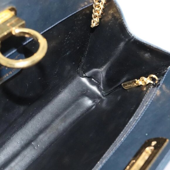 Salvatore Ferragamo Chain Shoulder Bag Leather Black Gold Auth 139064 - Picture 13 of 16